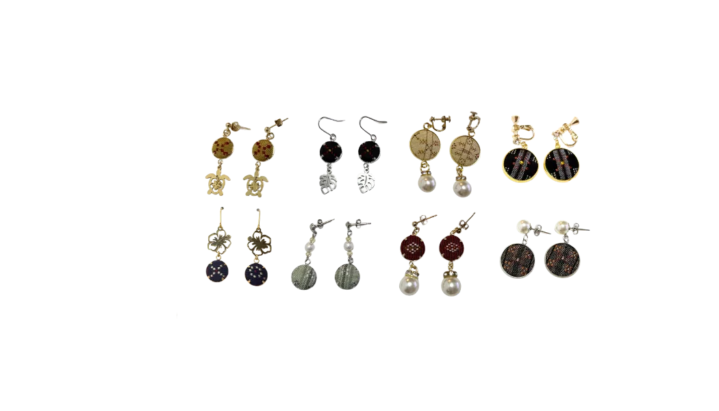 ブランコプラスイヤリング/ピアス
